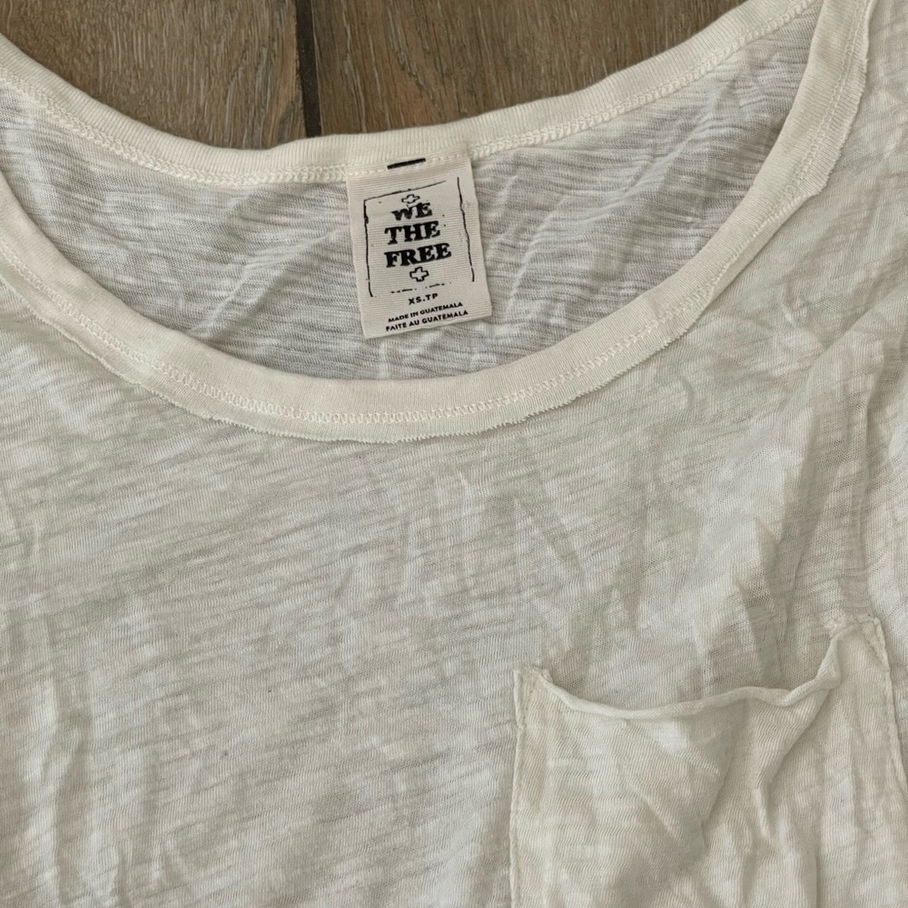 Free people we the free off white tee ruffle sz Xs so easy - Picture 6 of 8